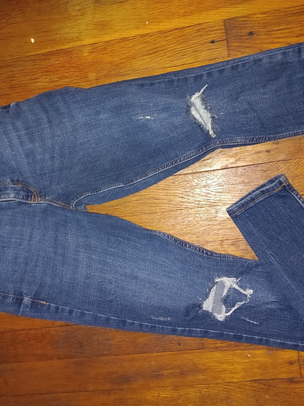 Old Navy Mid-Rise Super Skinny Jeans